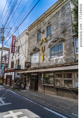 秩父、埼玉市的街景 秩父神社 表參道盤場通周圍的風景 秩父、埼玉市的街景 秩父神社 表參道盤場通周圍的風景 77184608