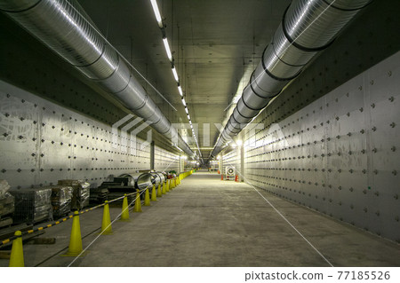 Yumesaki Tunnel under construction at Osaka Port (Osaka City, Osaka) 77185526