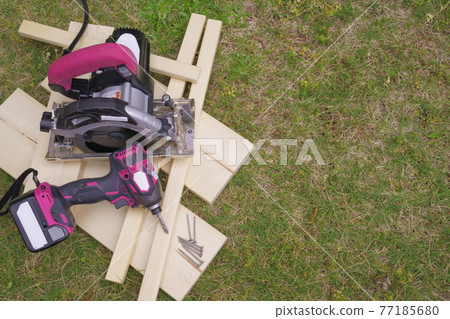 DIY with power tools DIY with power tools 77185680