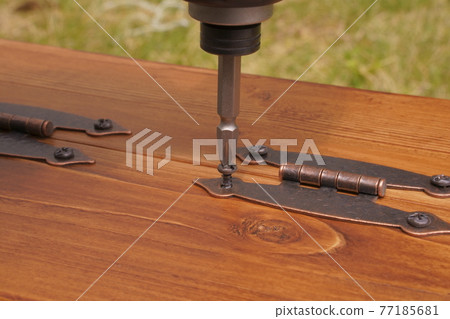 DIY with power tools DIY with power tools 77185681