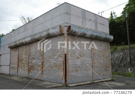 An old and beautiful building in Setouchi City, Okayama Prefecture, Japan 77186279