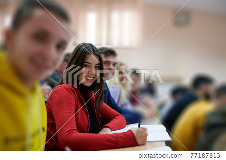 Students Gruop In the uni Amphitheather 77187813