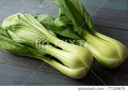 Bok-choy Bok-choy 77189676