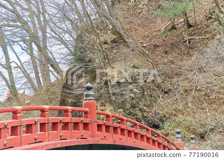 Shinkyo Bridge, the entrance to the forest temple of Nikko, a World Heritage Site Shinkyo Bridge, the entrance to the forest temple of Nikko, a World Heritage Site 77190016