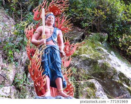 Statue of Fudo 77191969