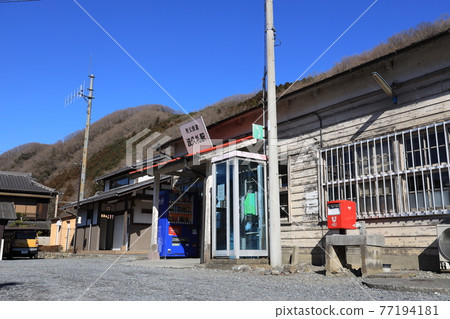 Chichibu Railway Hagure Station Chichibu Railway Hagure Station 77194181