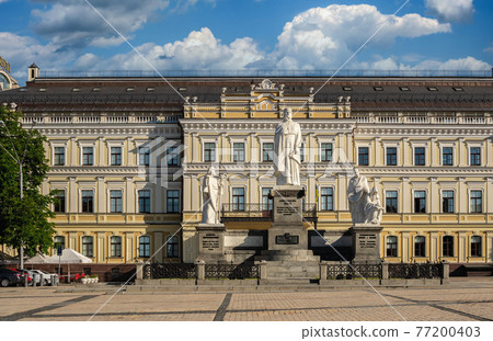 Monument to Princess Olga in Kyiv, Ukraine Monument to Princess Olga in Kyiv, Ukraine 77200403