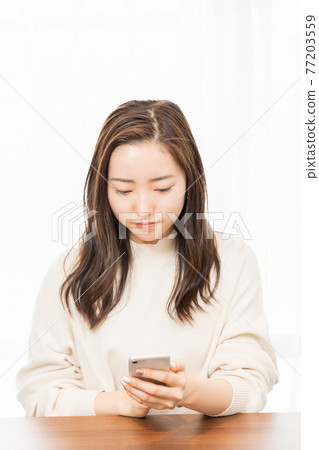 智能手機和女士 智能手機和女士 77203559