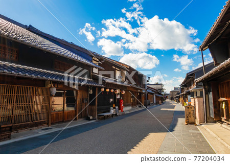 Old streets of Kawaramachi <Gifu City, Gifu Prefecture> 77204034
