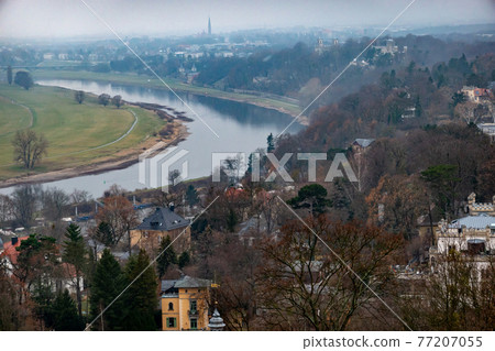 View over the arch of the Elbe with the green meadows View over the arch of the Elbe with the green meadows 77207055
