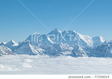 珠穆朗瑪峰山雲海 77209024