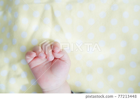小孩子的手小睡 05 77213448