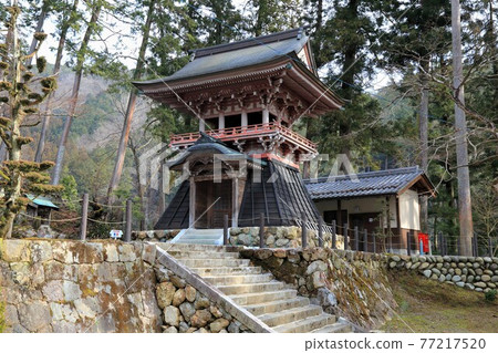 Around Setsubun (Kegonji Temple), 83 (Tanigumi, Ibigawa-cho, Ibi-gun, Gifu Prefecture) Around Setsubun (Kegonji Temple), 83 (Tanigumi, Ibigawa-cho, Ibi-gun, Gifu Prefecture) 77217520