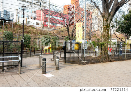 東京澀谷區神宮通公園 77221314