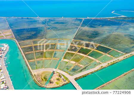 臺灣台南將軍區青鯤鯓扇形鹽田Tainan Yantian, Asia, Taiwan 77224906