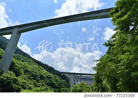 Oku Chichibu Takizawa Dam and Raiden Todoroki Rokugi Bridge Oku Chichibu Takizawa Dam and Raiden Todoroki Rokugi Bridge 77225388