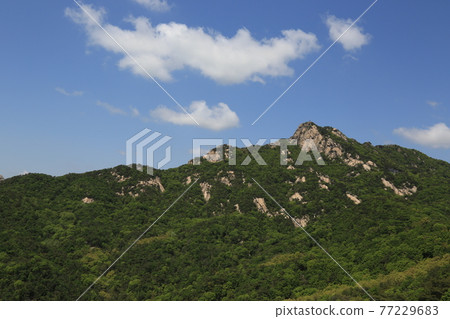 Bukhansan, Bohyeonbong, Hyeongjebong, Pyeongchang-dong 77229683