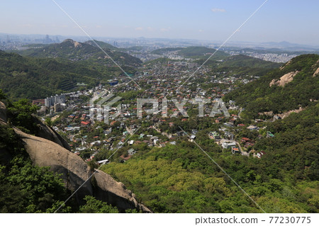 Bukhansan. National Park. Rocky Mountain. Bohyeonbong. Hyeongjebong. Pyeongchang-dong Bukhansan. National Park. Rocky Mountain. Bohyeonbong. Hyeongjebong. Pyeongchang-dong 77230775