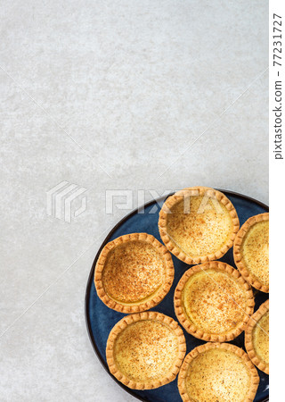 Egg Custard Tart, traditional English, Portuguese, Chinese desse Egg Custard Tart, traditional English, Portuguese, Chinese desse 77231727