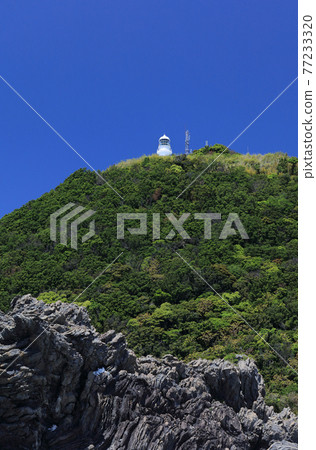 Murotomisaki Lighthouse looking up from Kanjogahama Murotomisaki Lighthouse looking up from Kanjogahama 77233320