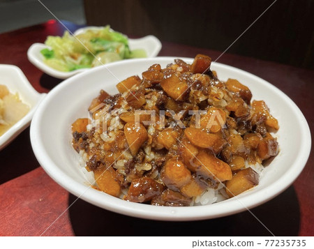 滷肉飯 滷肉飯 77235735