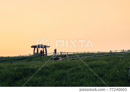 Sunset at the Academy Farm 77240003