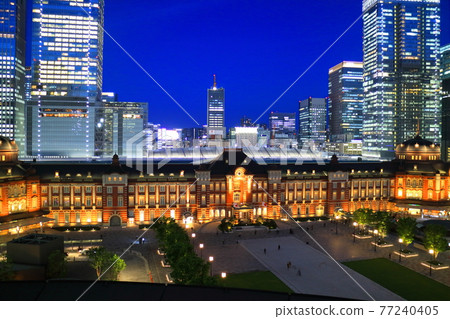 東京站丸之內車站廣場 77240405