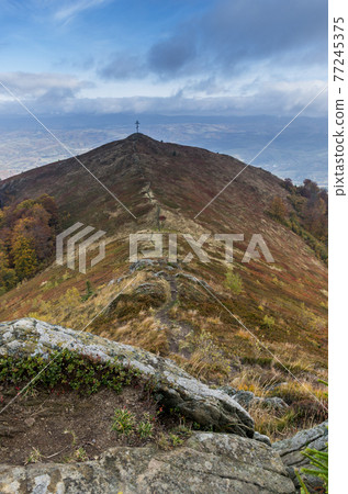 The leading path. The path leading to the top of the mountain. The leading path. The path leading to the top of the mountain. 77245375