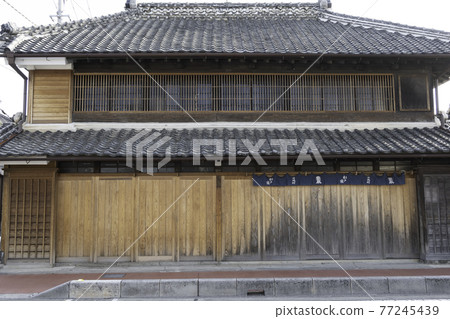 Sekiguchi Sake Brewery, a long-established store in Nikko Kaido Sugitojuku 77245439