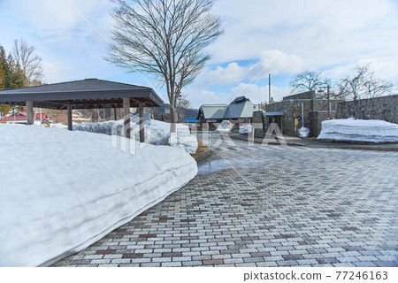 山形縣道站田澤三月雪景 山形縣道站田澤三月雪景 77246163