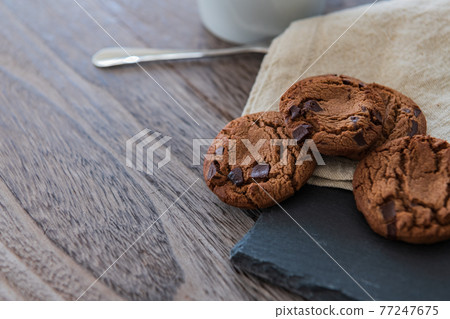 Cookie close-up wood grain table break image material 77247675
