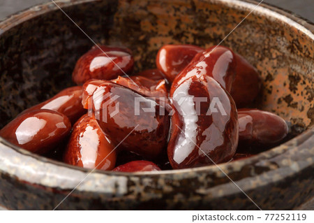 Gold beans Gold beans 77252119