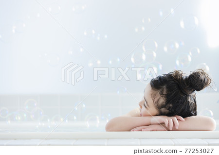 女童洗澡時間 女童洗澡時間 77253027