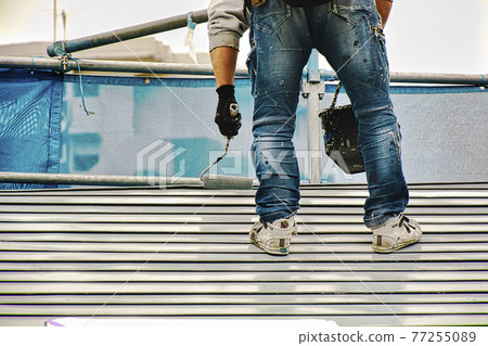 Detached house, remodeling / roof painting work Detached house, remodeling / roof painting work 77255089