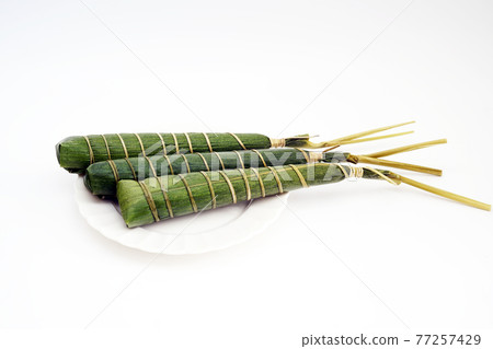 Three chimaki white background Three chimaki white background 77257429