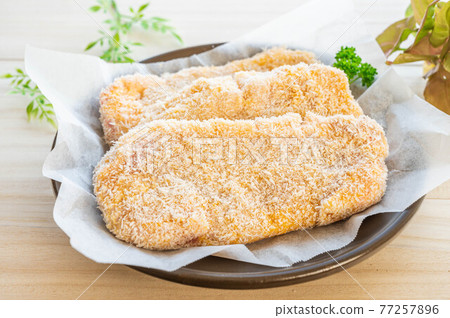 豬排配麵包屑 豬排配麵包屑 77257896