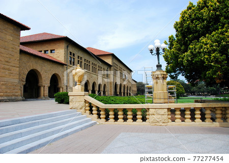 美國加利福尼亞州斯坦福大學校園景觀 美國加利福尼亞州斯坦福大學校園景觀 77277454