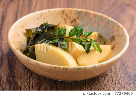 煮筍和紫菜 77279409
