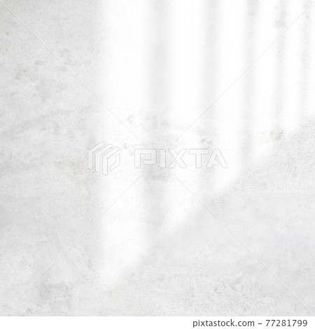 Bright wall and light material-there are multiple variations 77281799