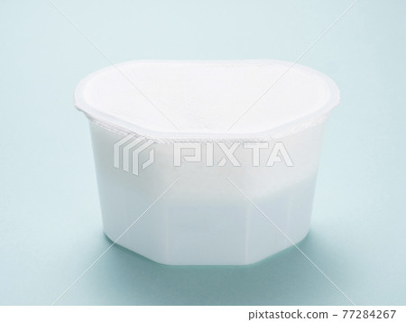 Household dehumidifier 77284267