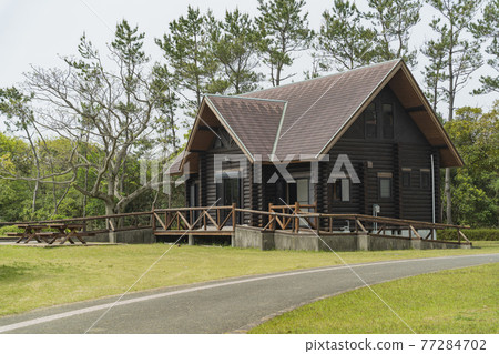 鹿兒島縣南佐摩市海濱公園的露營地。 77284702