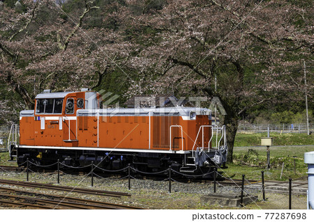 若狹站 DD16 柴油機車 鳥取縣矢津區若狹町 77287698