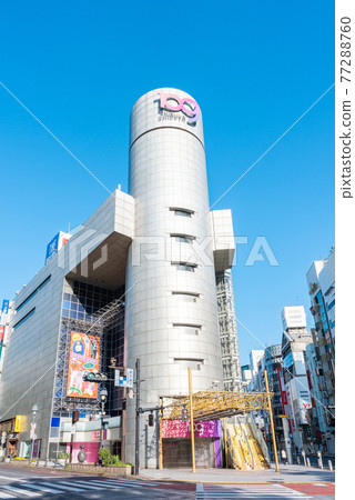 [Vertical position] Shibuya109 77288760