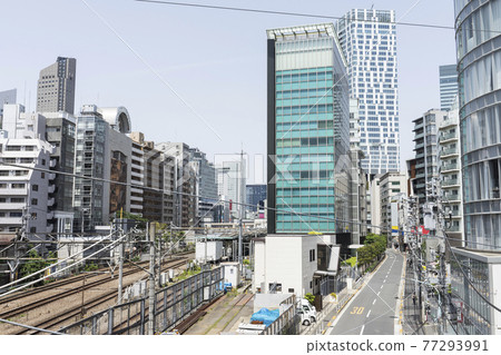 從鐵路橋上看東京澀谷的風景 77293991