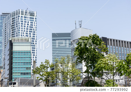 從鐵路橋上看東京澀谷的風景 77293992