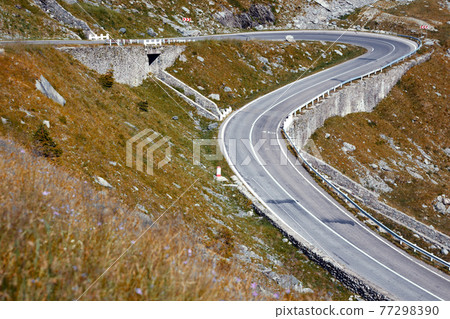beautiful mountain road 77298390