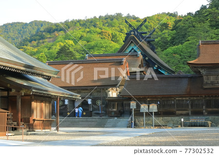[Shimane Prefecture] Izumo Taisha Shrine in fine weather 77302532