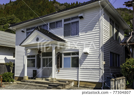 智頭旅館下町社區中心（舊政府機關）鳥取縣矢津區智頭町 77304807