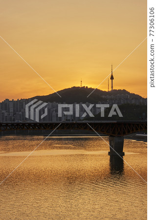N Seoul Tower, Namsan Tower, Namsan, Seongsu Bridge, Seongdong-gu, Han River, Seoul N Seoul Tower, Namsan Tower, Namsan, Seongsu Bridge, Seongdong-gu, Han River, Seoul 77306106