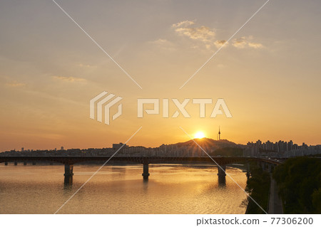 N Seoul Tower, Namsan Tower, Namsan, Seongsu Bridge, Seongdong-gu, Han River, Seoul N Seoul Tower, Namsan Tower, Namsan, Seongsu Bridge, Seongdong-gu, Han River, Seoul 77306200